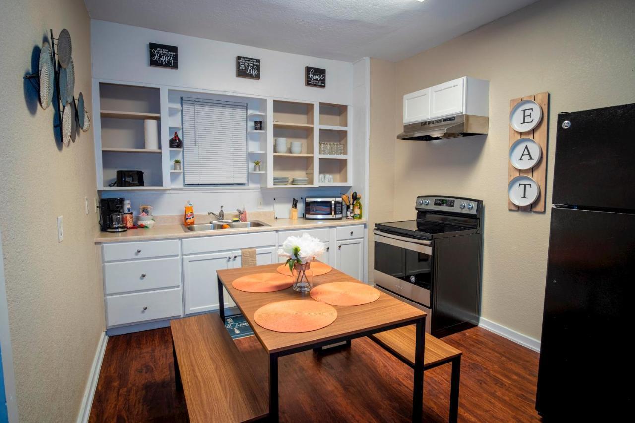 Cozy Downtown 2br/1ba Sleeps 8 Appartement San Antonio