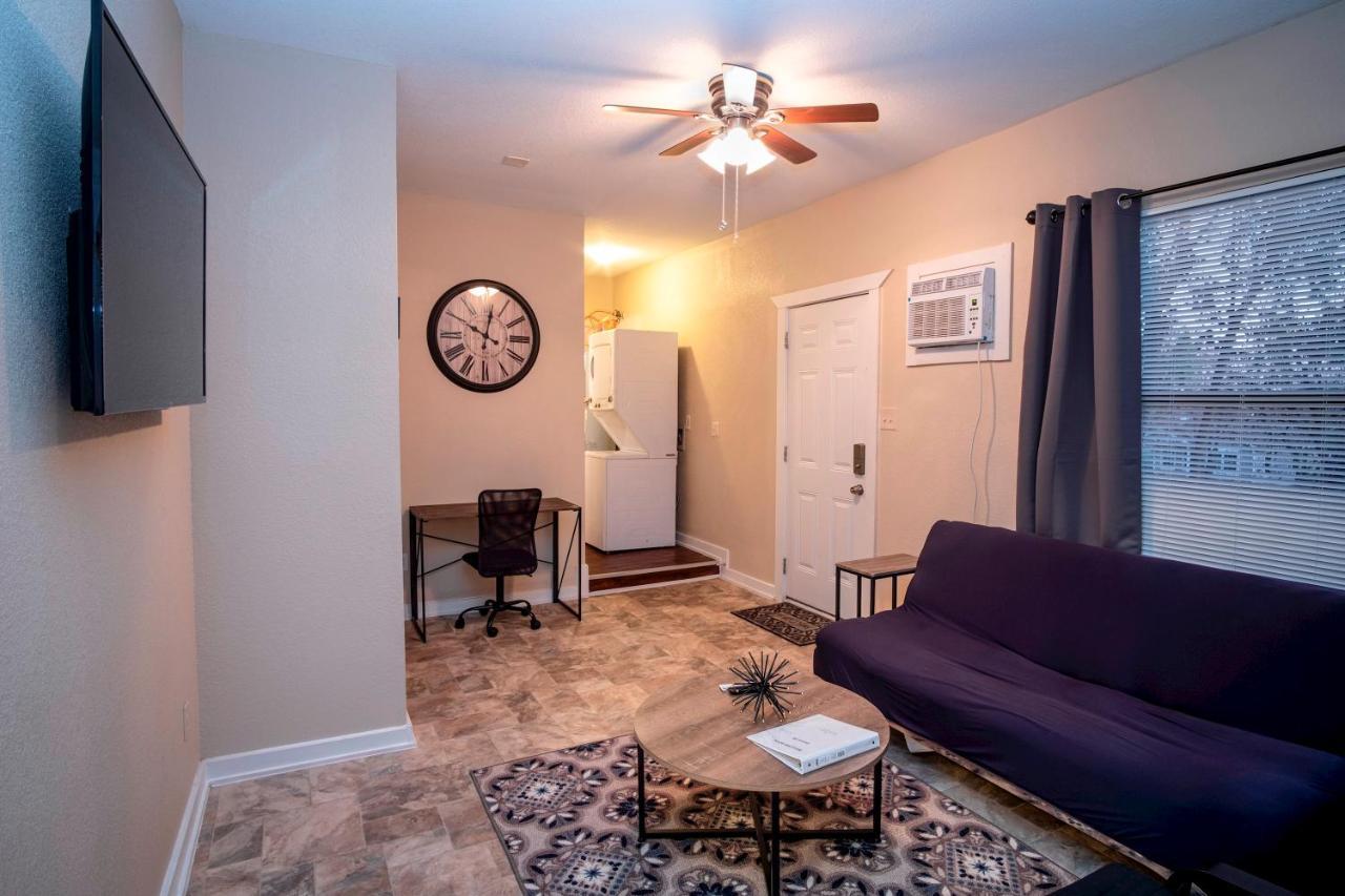 Cozy Downtown 2br/1ba Sleeps 8 Appartement San Antonio